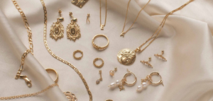 Navigating the World of Designer Jewelry: A Comprehensive Guide
